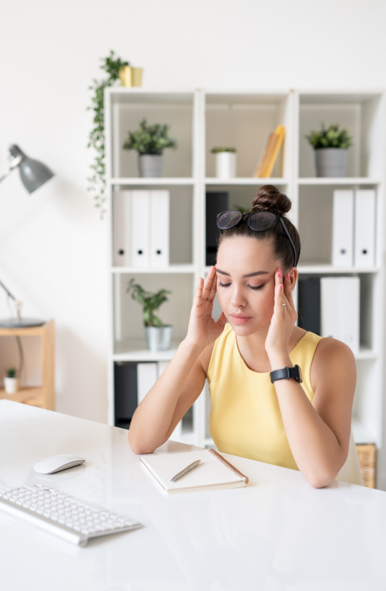Read more about the article Chronic Stress and Physical Health: Symptoms, Hormones, and Prevention